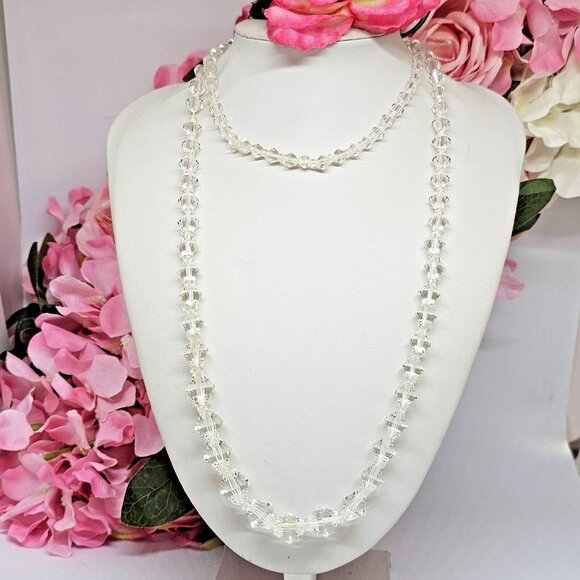 Vintage Graduated Faceted Crystal Beaded Necklace 40" Long - Picture 5 of 12